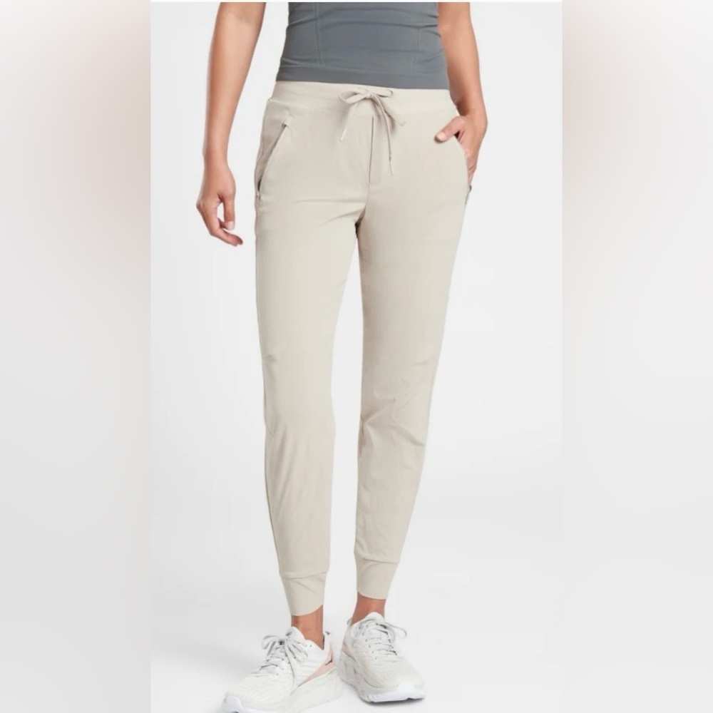 ATHLETA